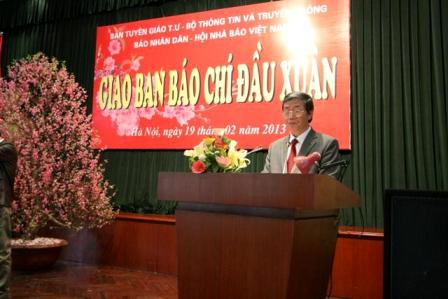 Prensa de Vietnam maximiza esfuerzos para construcción nacional